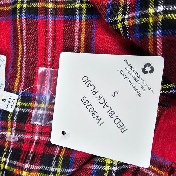 Hippie Rose -658 NWT Red Black Plaid Long Sleeve Front Knot Button Down Shirt S - Picture 8 of 9